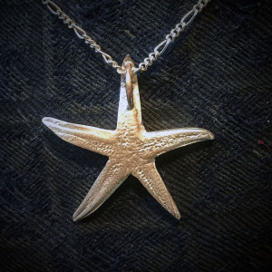 Little Starfish Pendant back